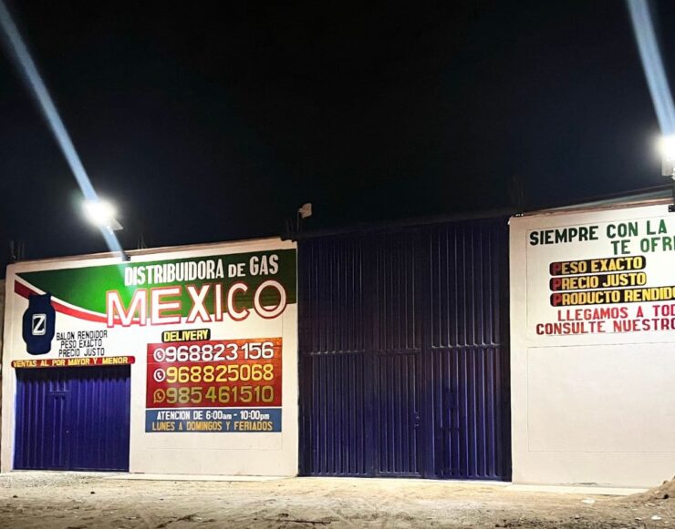 Luminarias y Reflectores de Led Solares
